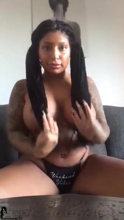 Sandra Mehio Nude & Teasing Sexy Body