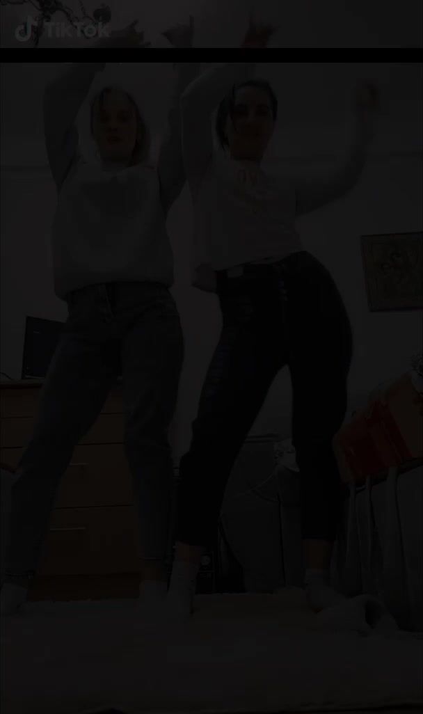 Russian TikTok Girls Full Nude And Masturbating