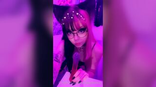 Swedish Pickyerpoison dildo blowjob Part 2