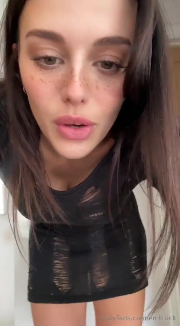 Emily Black Oiling Hot Body And Stripteasing