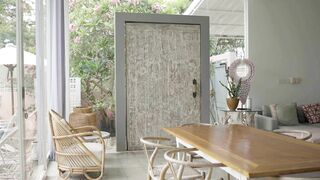 Putri Cinta playing with her self