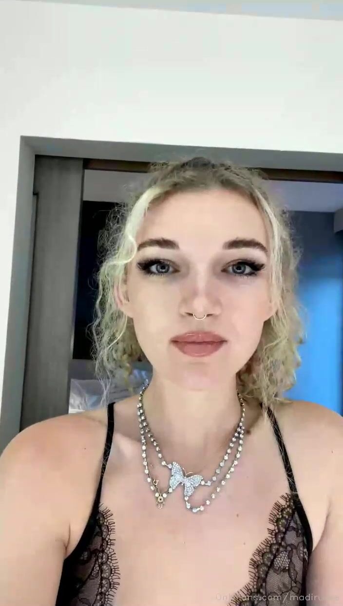 Madiruve Live Sextape on Livestream