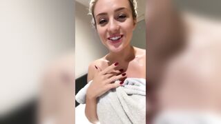 Alice Wild - Milking White Mans Cock
