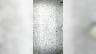 Hayley Maxfield Livestreaming Naked in Shower
