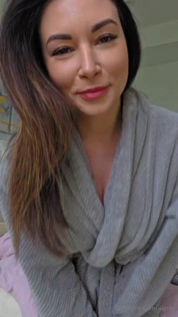 Alinity Naked Try On Video