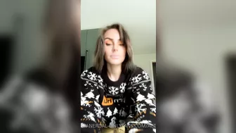 Siv Nerdal flashing