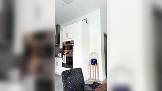 Mia Khalifa Long Morning Stretch Video