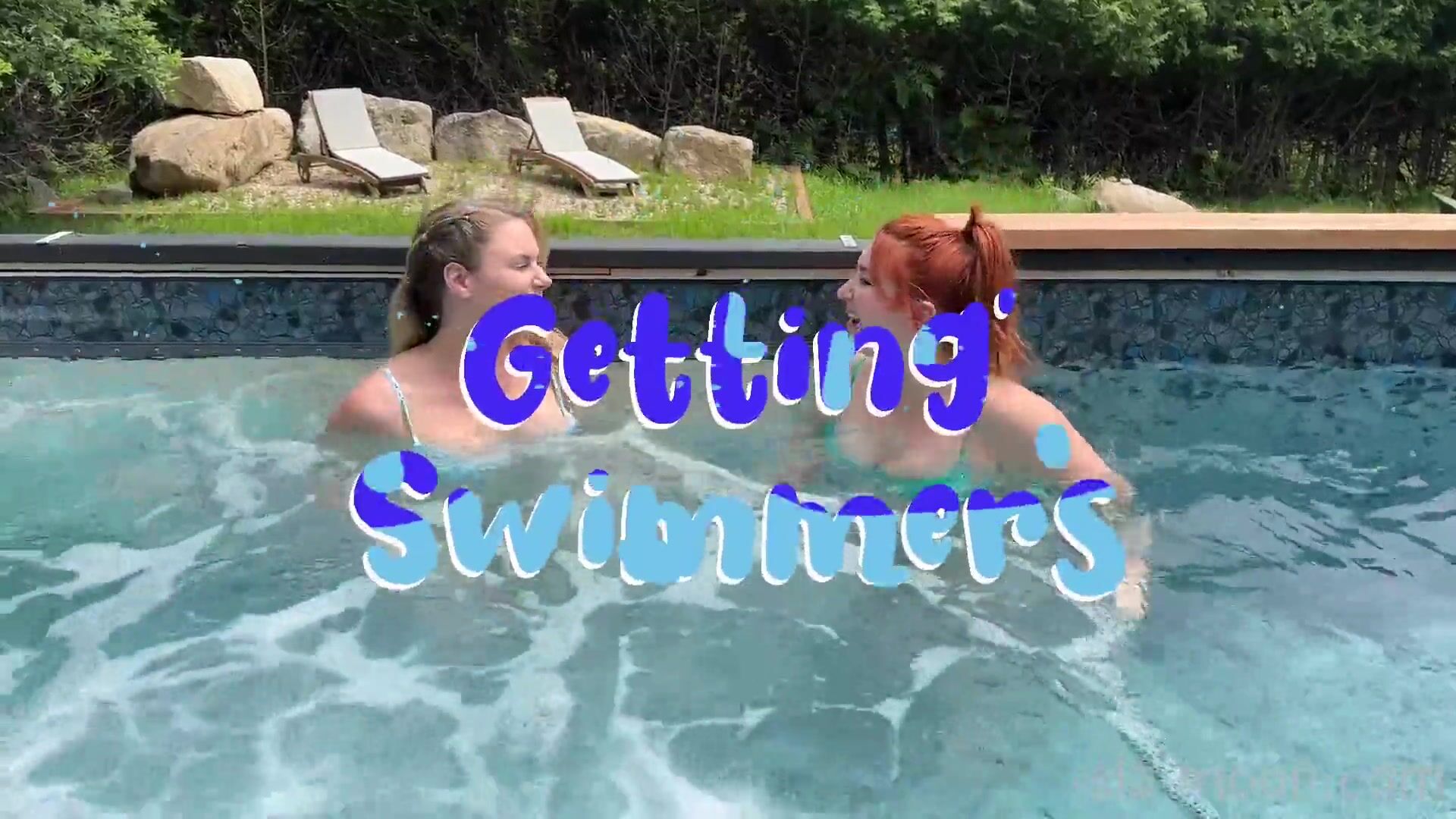 Isla Moon Outdoor Pool FFM Threesome