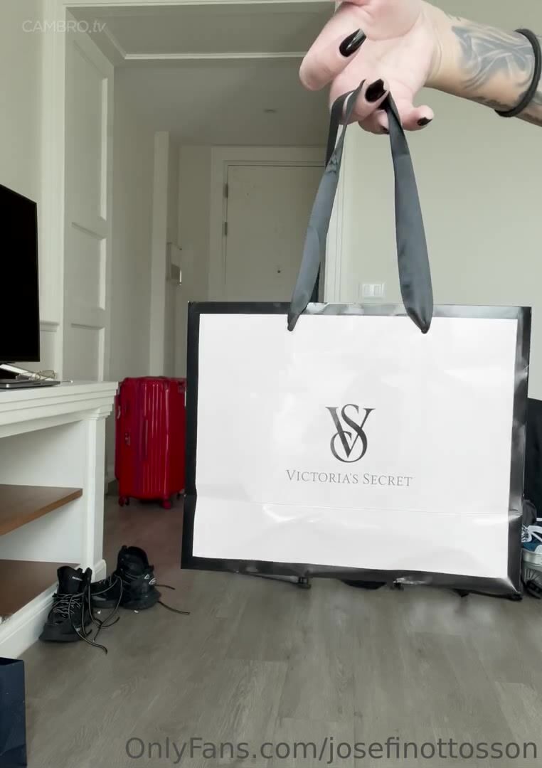 Swedish  Josefin Ottosson panty try out