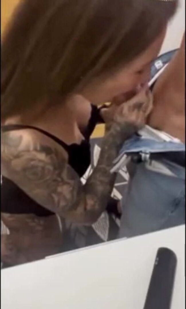 Josefin Ottossons Mom Blowjobs big dick ( Alpheratz )