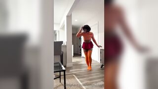 Emily Rinaudo Homemade Sextape in Velma Cosplay