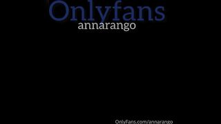 Anna Arango - Pussy Masturbation