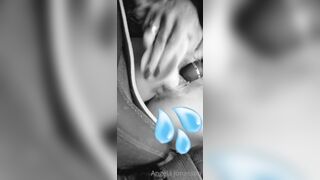 Angela Jonasson dildo and squirt in car