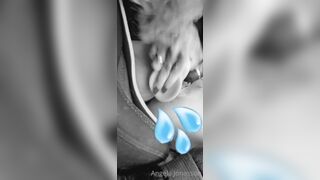 Angela Jonasson dildo and squirt in car