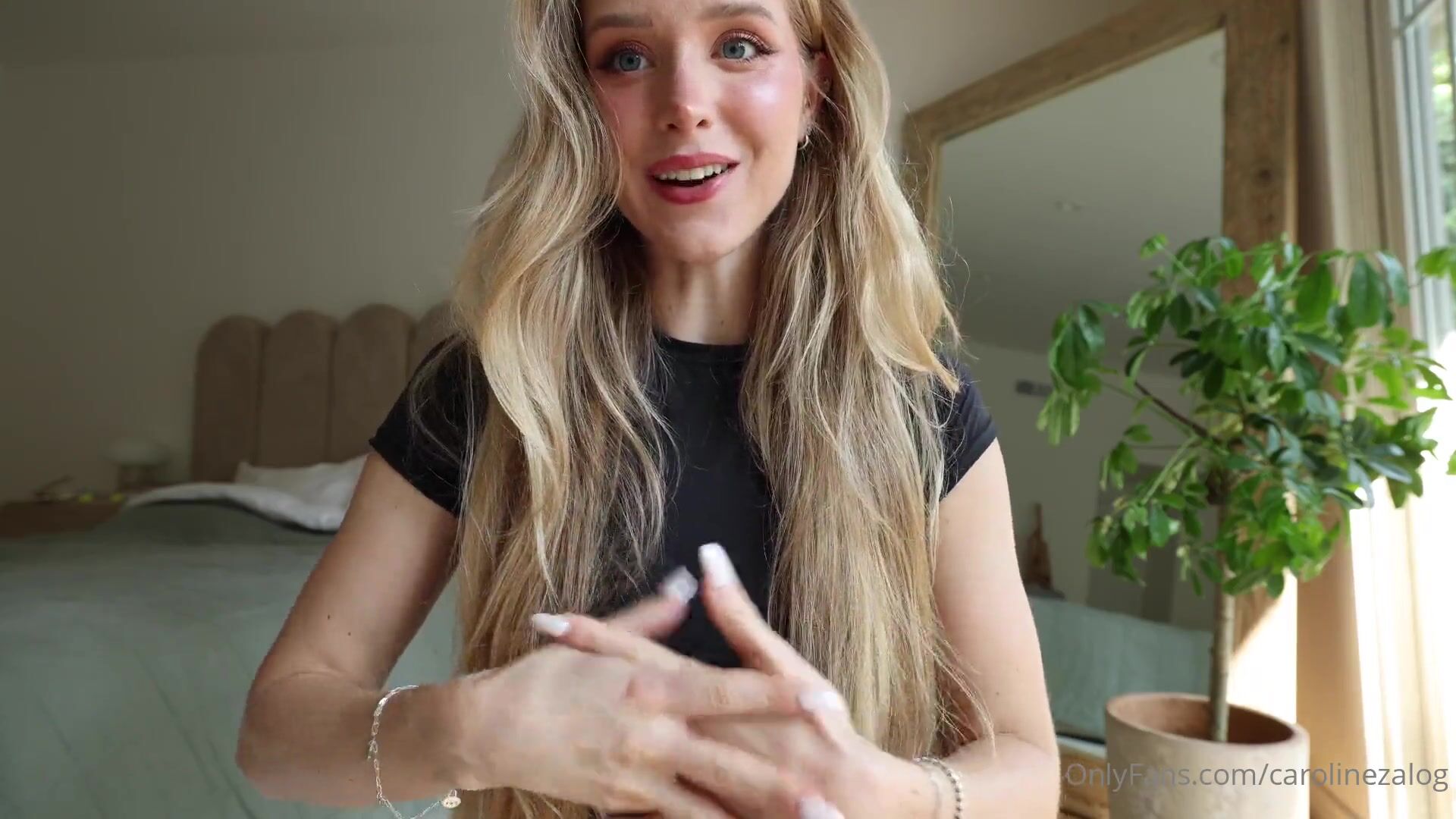 Caroline Zalog - Tights Try On Haul