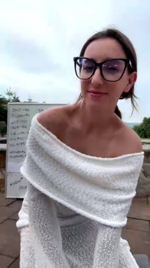 Christina Khalil - Outdoor Naked Livestream