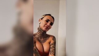 Swedish KattPaow Shows Her Big Ass Tease