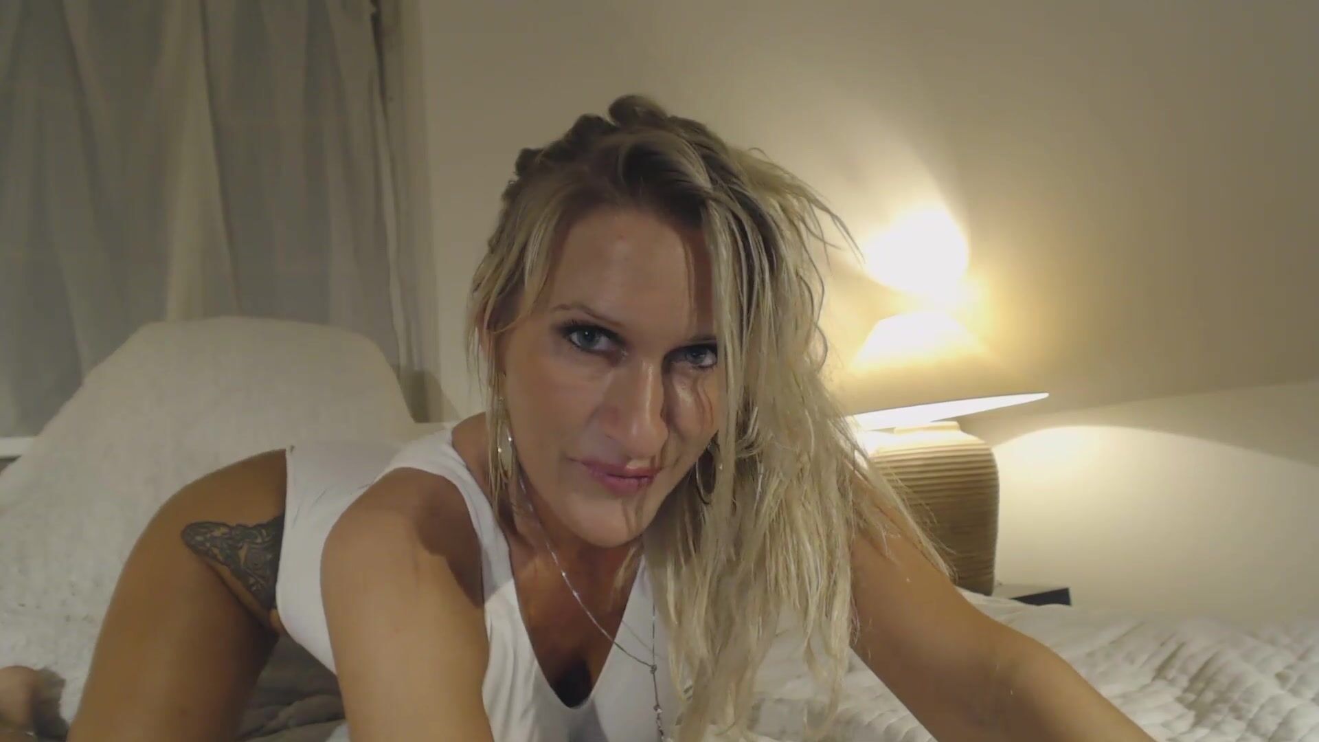 BlondeFreya - Anal orgasm I have missed all Day
