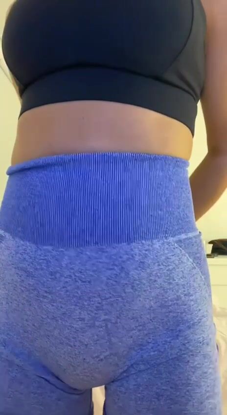 Vanessa Sundet Showing Pussy And Ass