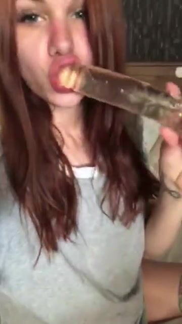 Amateur Swedish Babe Blowjob on Dildo And Fucking Pussy