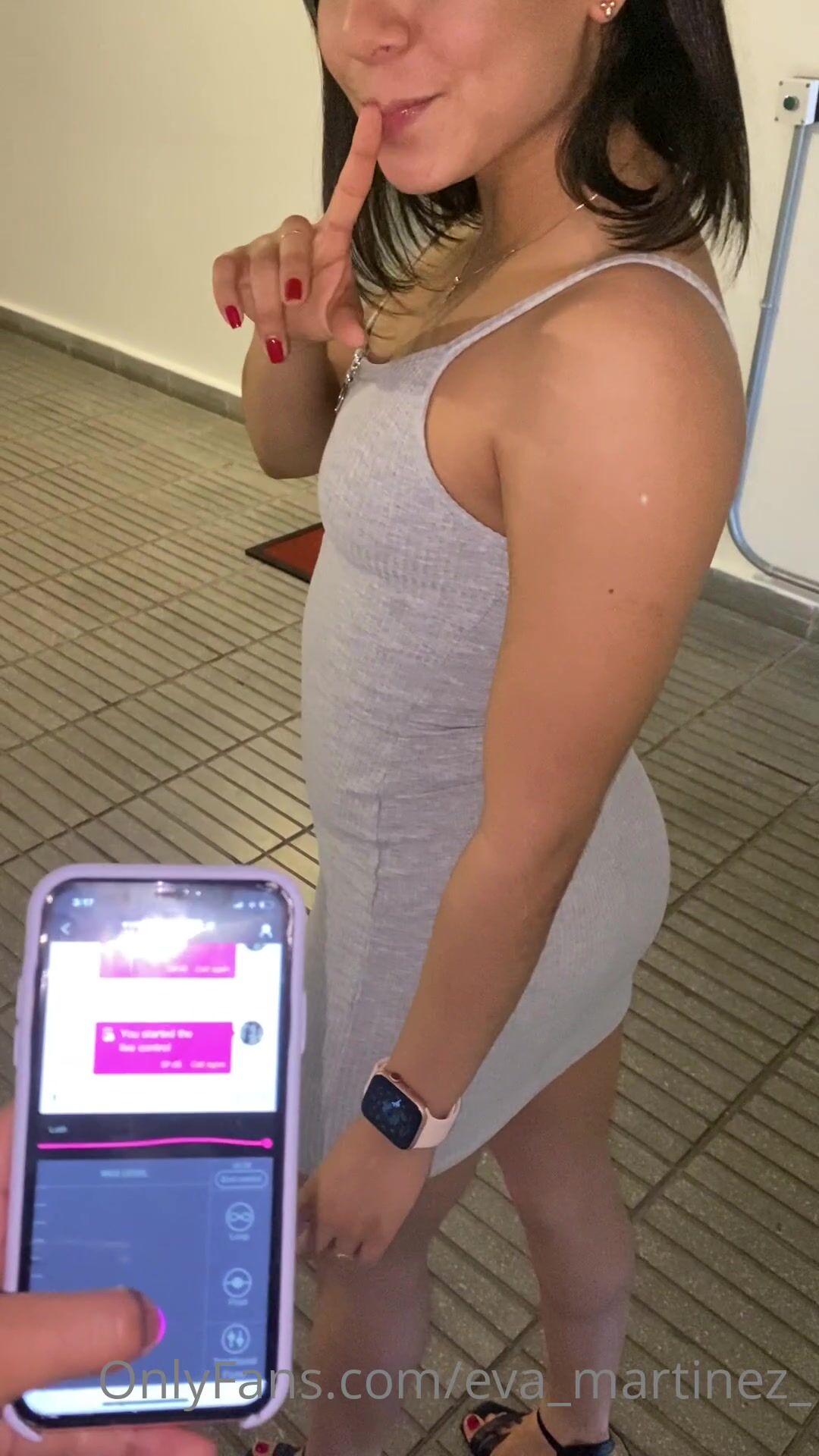 Eva Martinez Lets Guy Control her Orgasms with Sex Toy App