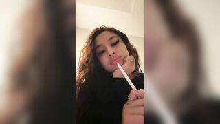 Sariixo Being Naughty on Livestream