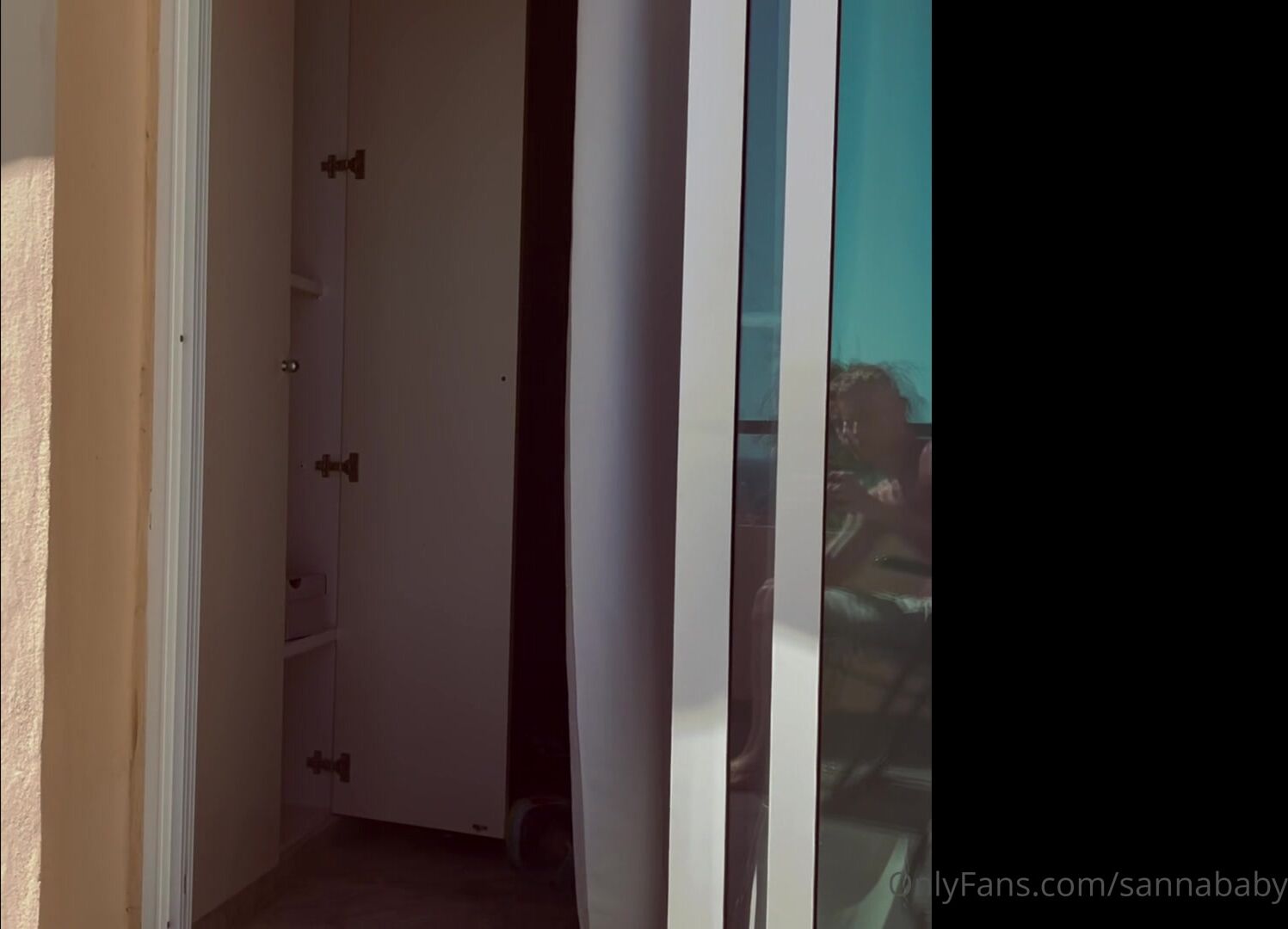 Sannababy - maid fucks her bf while she is out