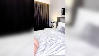 Donna Wallenius Strips Naked And Fucks Pussy With Dildo
