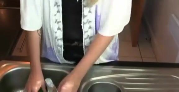 Tinasinner kitchen fuck