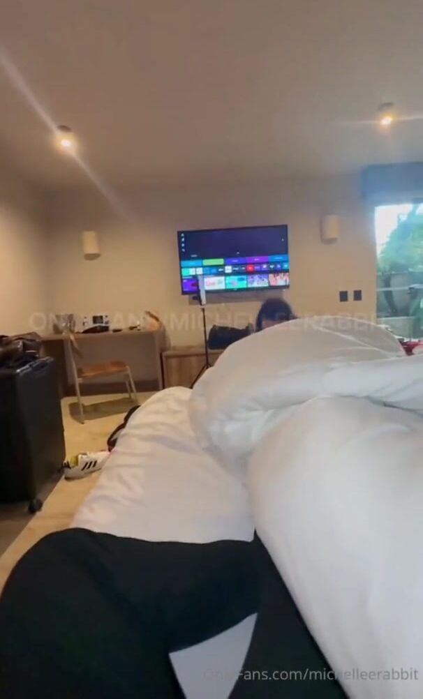 Michelle Rabbit - Standing Sextape in POV