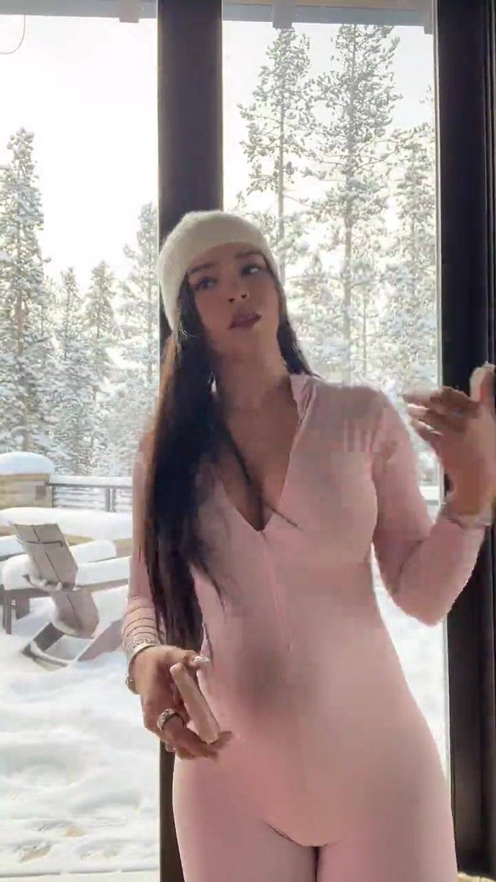 Julia Filippo - Full Livestream With Kawaii Sofey