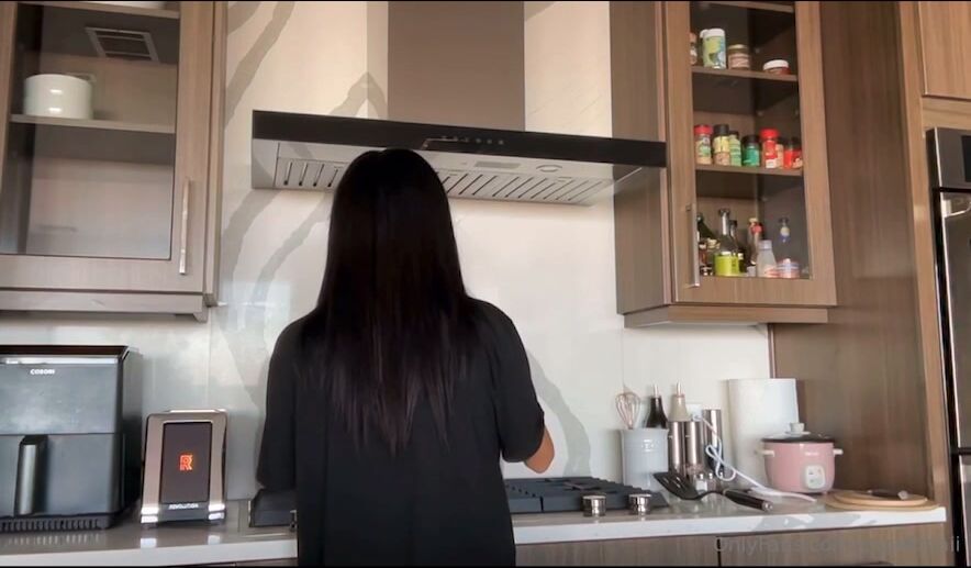 Rose Zara - Exclusive Naked Striptease in Kitchen