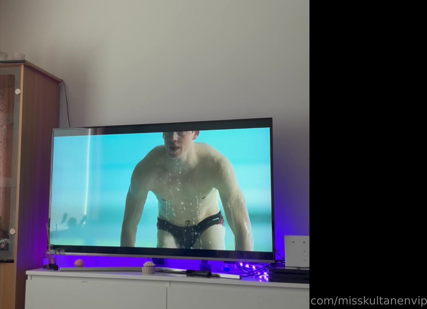 Finnish MissKultanen - Slutty schoolgirl