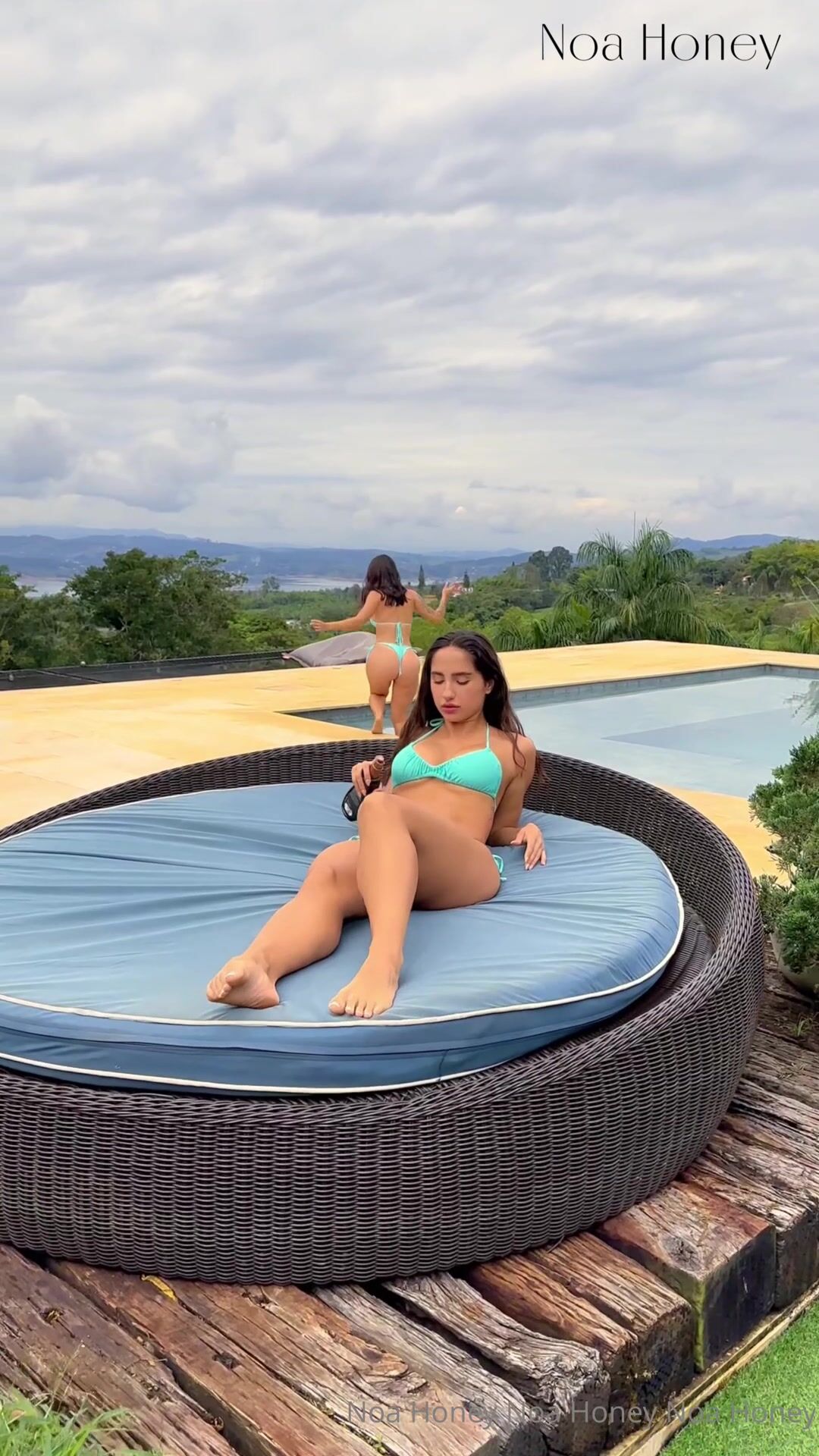 Karol Rosado And Noa Honey - Poolside Lesbian Pussy Licking