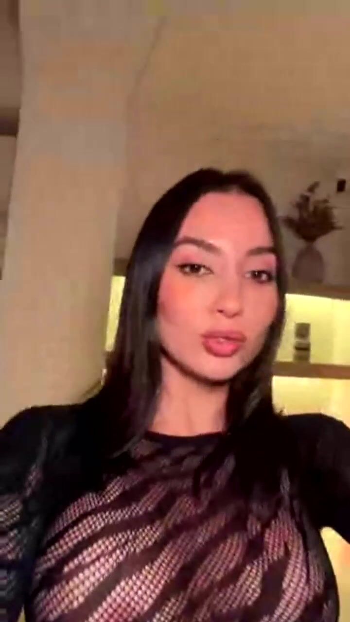 Karol Rosado - Wet Pussy Masturbation Livestream