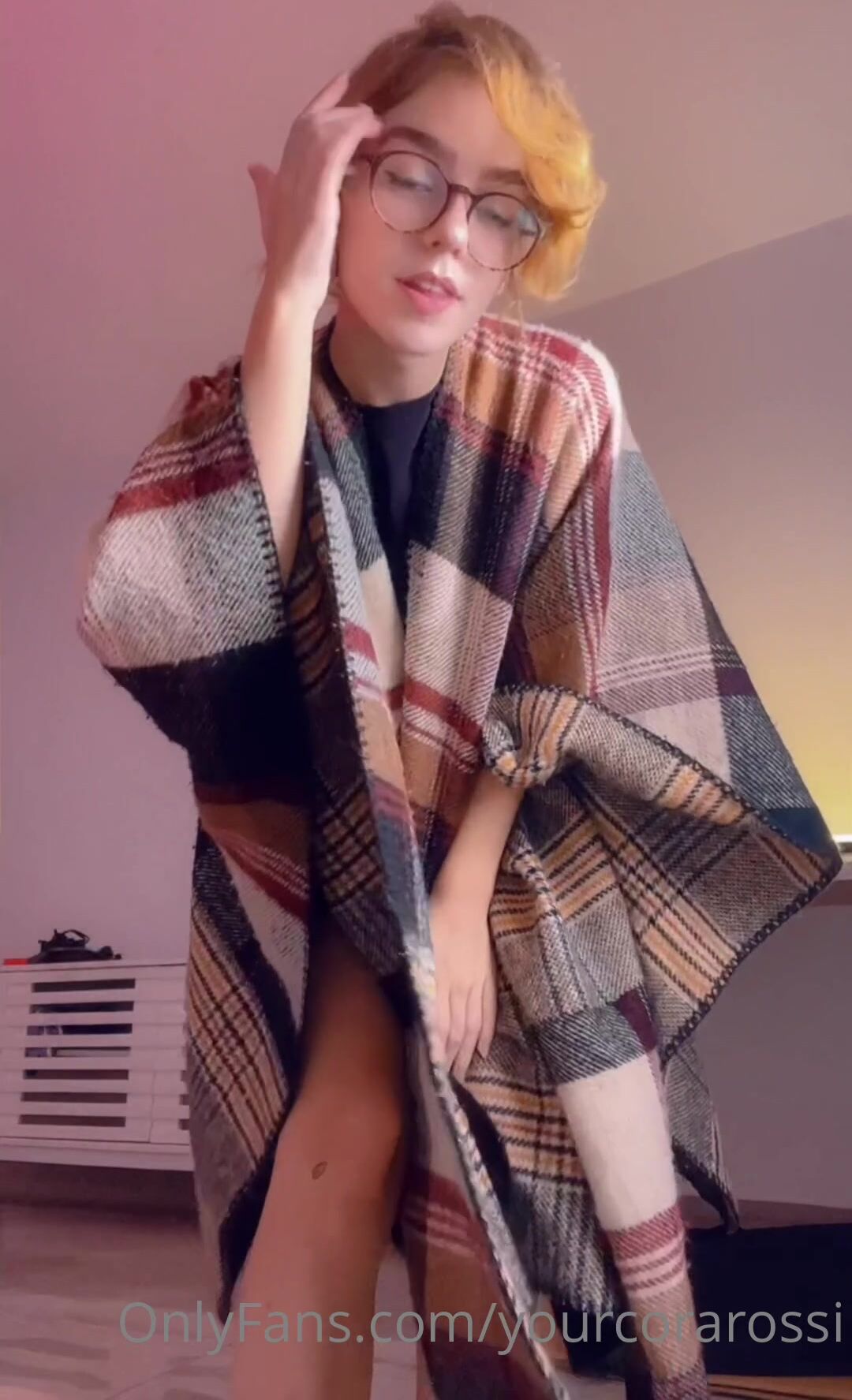 Cora Rossi Strips In Skirt