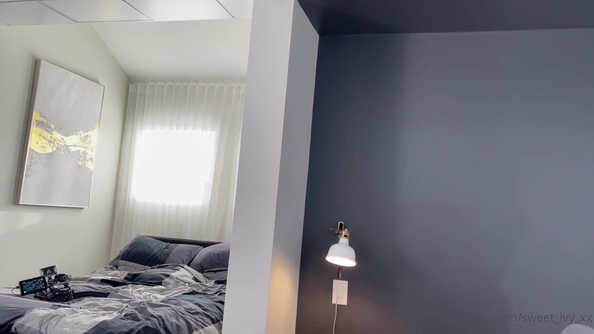 Sweet Ivy xx Shares Dick In Threesome POV