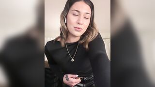 Swedish Camgirl LebanseTeen Part 1 Flasihg Her Big Sexy Tits