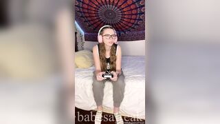 Babesafreak - Nerdy Gamer Girlfriend Sucks And Fucks BF