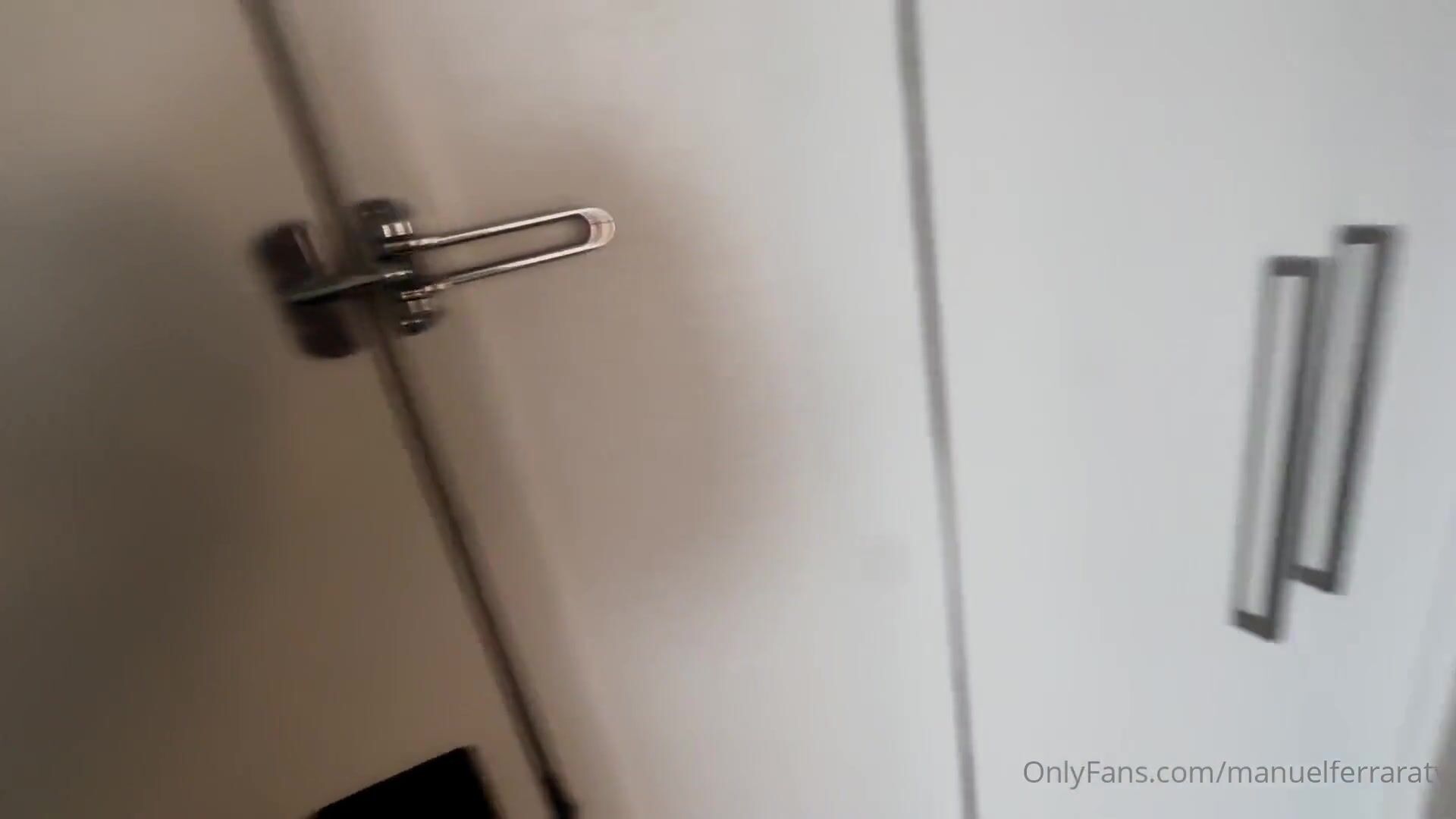 Melztube Getting Fucked in Hotel Room By Big Cock