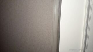 Dainty Wilder And Zoey Luna Fucking Same Dildo