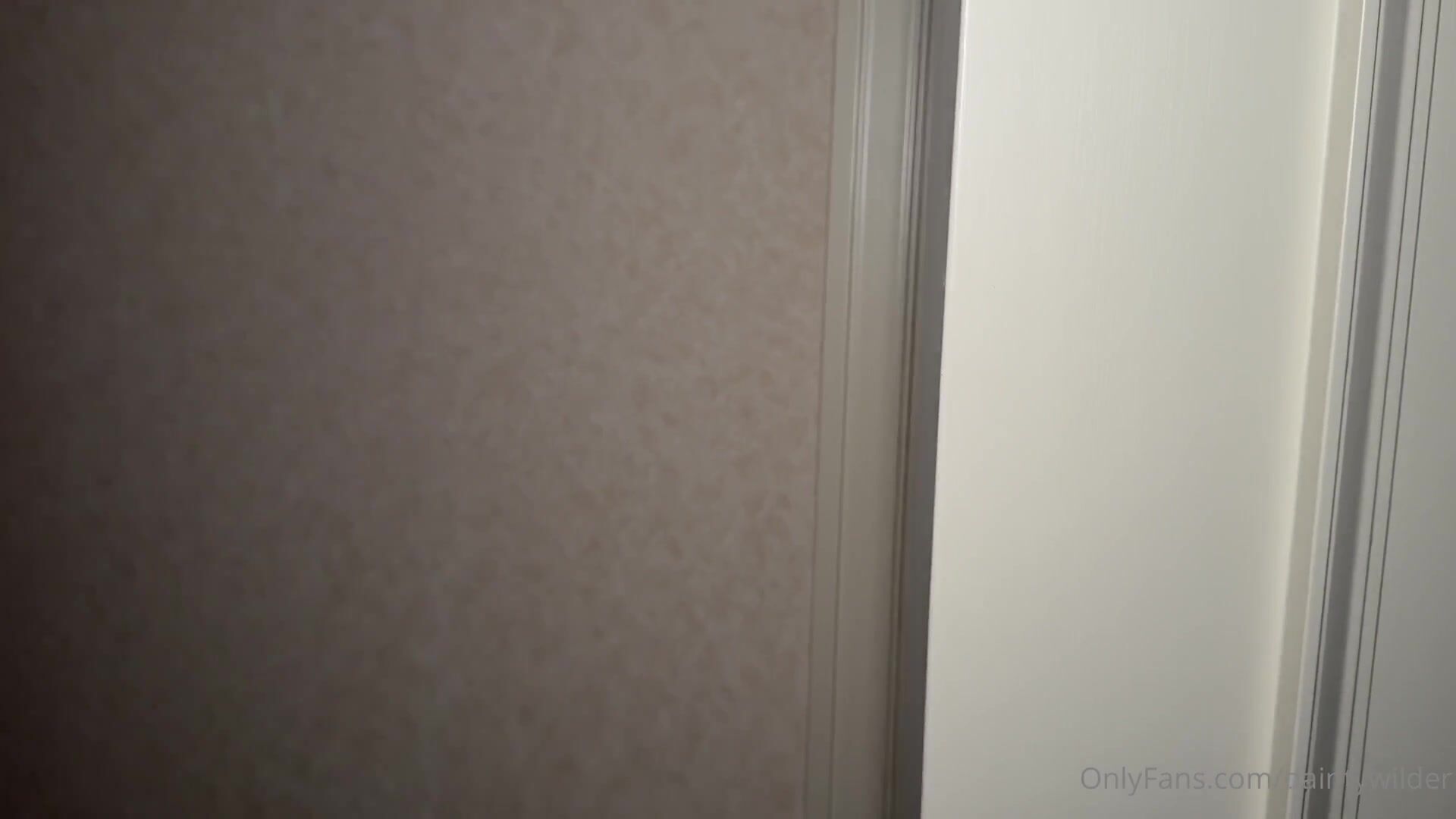 Dainty Wilder And Zoey Luna Fucking Same Dildo