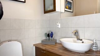 Finnish Marjusca Toilet Masturbation