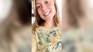 Fitness TikTok girl teasing