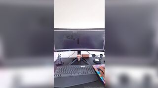 Tameeka Kerr Fucks Her Boss For Promotion