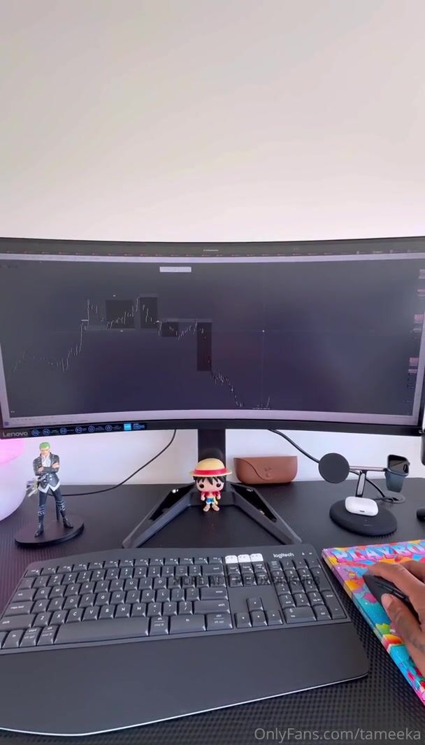 Tameeka Kerr Fucks Her Boss For Promotion