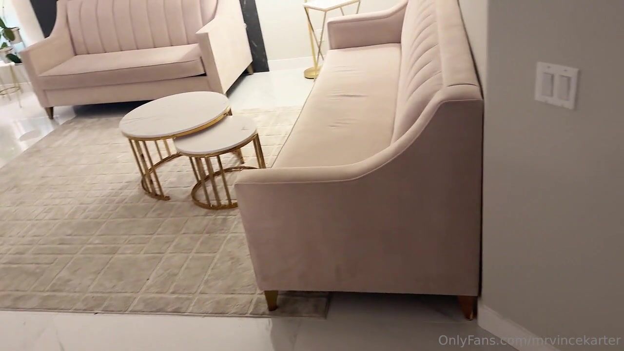 Alexia Anders Pounded By Big White Cock in Bed