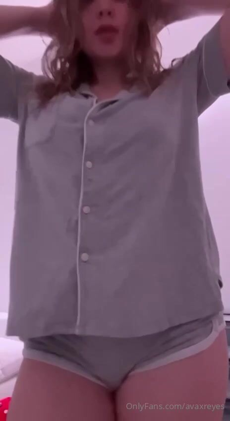 Ava Reyes - Late Night Striptease