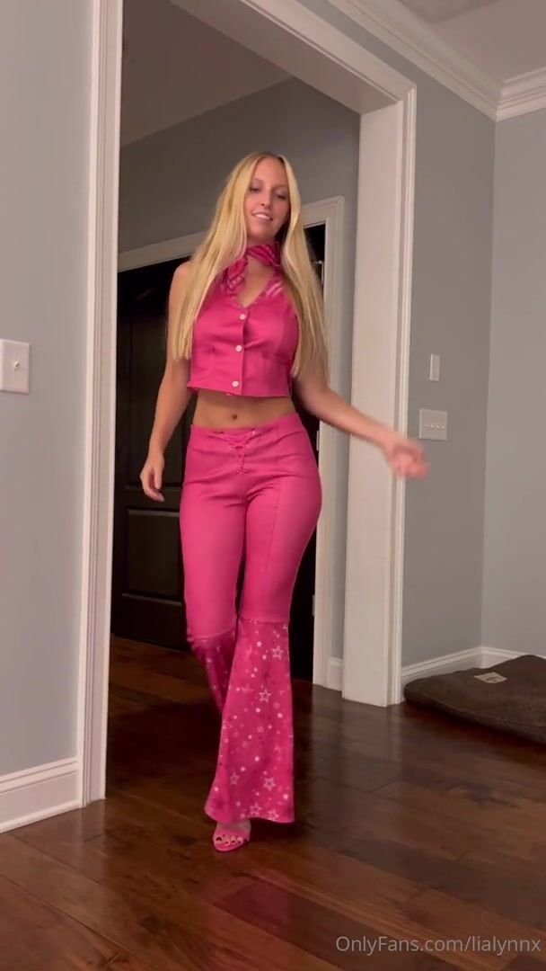 Lia Lynn - Slutty Barbie Girl Gets Fucked Good