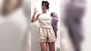 Mia Khalifa - Morning Striptease Livestream